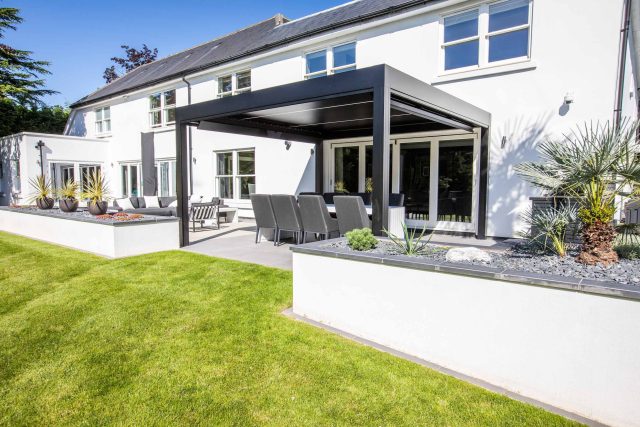 Oxshott garden designer-Surrey family contemporary garden design landscape contractor best near me.