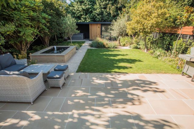 Garden Designer Epsom, This featured Surrey Garden, based in Epsom more specifically was another of The Garden Builder’s brilliant In-House design that encapsul.