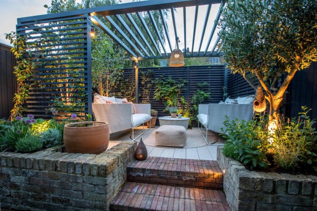 Greenwich Charlton Garden Design by The Garden Builders, outdoor lighting, Pergola structure, roof terrace building company in London top rated, Garden Room.
