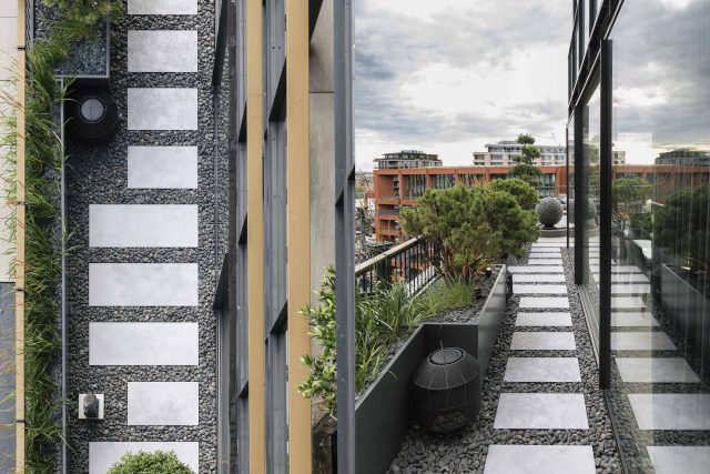 Roof Terrace Designer Mayfair, central London apartment, is arguably the most prestigious penthouse garden to echo the building and area, roof terrace design.