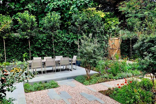 Garden Design Golders Green Strict, linear geometry gives way to a gently curving, hoggin path around the house vibrant relaxing space designed by Lynne Marcus.