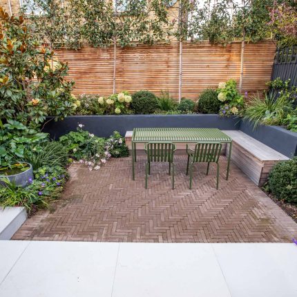 This garden design was done in-house by The Garden Builders. A small garden based in the South London, Kennington to be specific. The client was delighted.