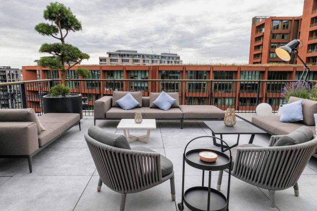 Roof Terrace Designer Mayfair, central London apartment, is arguably the most prestigious penthouse garden to echo the building and area, roof terrace design.