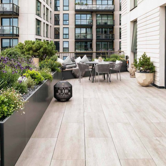 Roof Terrace Designer Mayfair, central London apartment, is arguably the most prestigious penthouse garden to echo the building and area, roof terrace design.