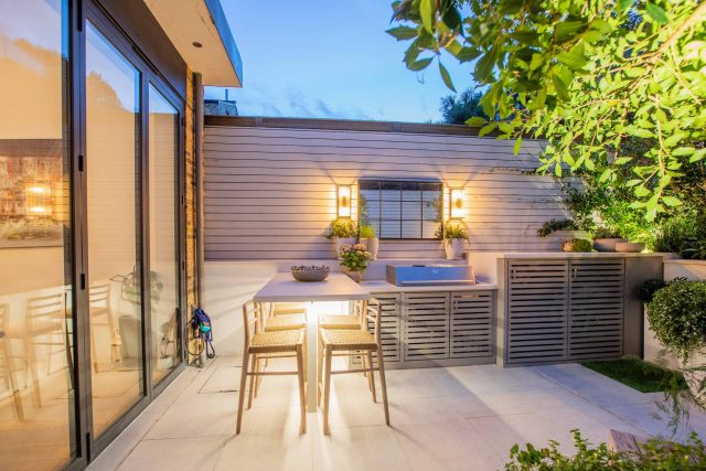 A brilliant design & build for this Small Garden in the heart of Clapham which encompasses a contemporary feel wash of vibrant colours landscaping company.