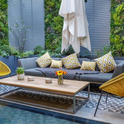 Small Garden Design Ideas - by award winning The Garden Builders in London, take pleasure in providing truly remarkable outdoor retreats.