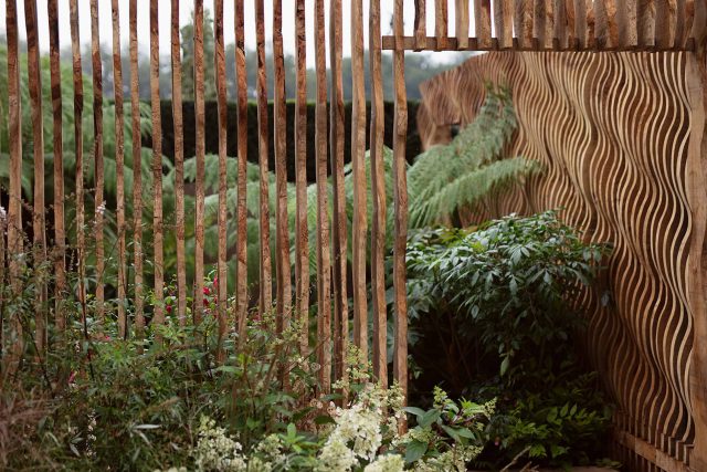 Chelsea 2021 - Silver Gilt Medal - The Boodles Secret Garden, The Garden Builders were commissioned to carry out the design of Thomas Hoblyn The Chelsea Flower.