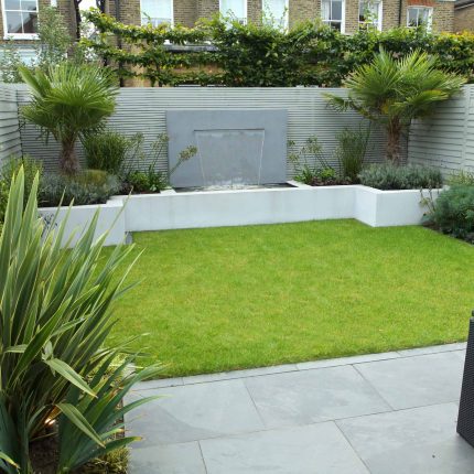 Garden designers Richmond Surrey small city family garden design ideas by The Garden Builder, formal front garden is an elegant combination of traditional.