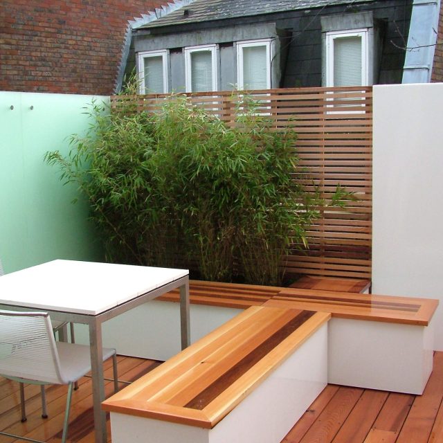 Tranquil small garden Hampstead by Andy Sturgeon small garden designs modern masterpiece by Gold medal winning designer modern masterpiece Gold medal winner.