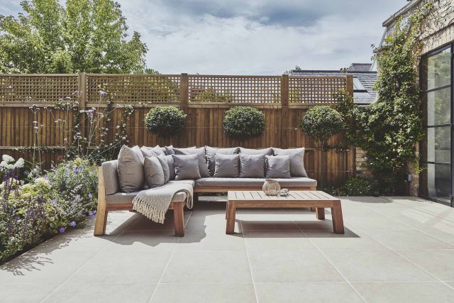 Garden Design Balham South West London Garden Designer Landscape Contractor, complimentary small city garden planting scheme also consisted of roses easigrass.