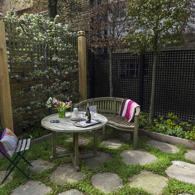 Garden Designer City London with this garden being hardly utilised; was a great property to transform and offer them a new space to enjoy.