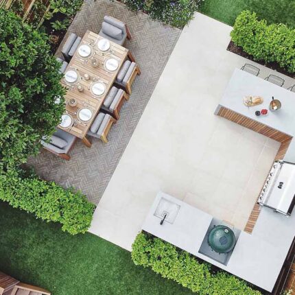 Garden Designer, The Garden Builders facilitating the new small garden idea and refurbishment of a lovely home in Balham, South London.