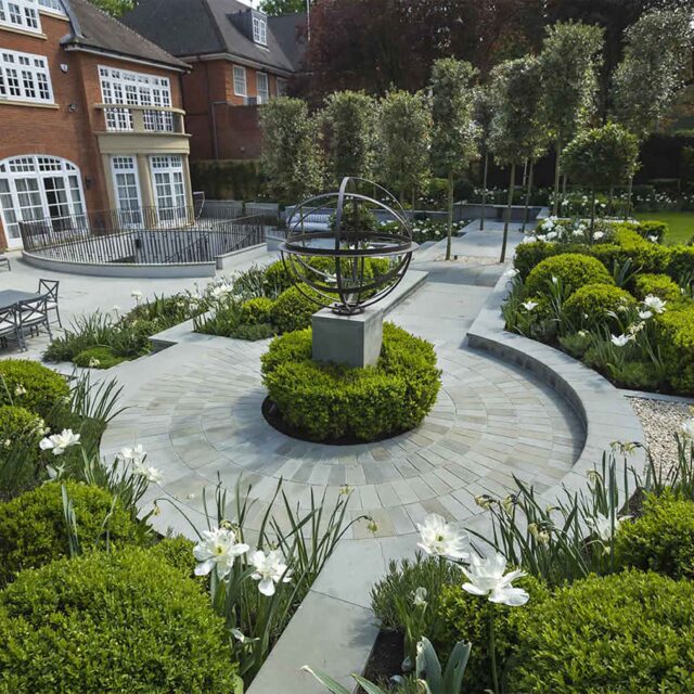 APL Awards 2017 The Garden Builders is proud to announce the following awards at 2017 APL Awards Ceremony.