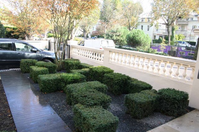Gorgeous Garden Designs by Christopher Bradley Hole Maida Vale combination of decking and limestone paving, designers specialist contractors and landscapers.