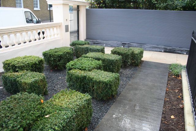 Gorgeous Garden Designs by Christopher Bradley Hole Maida Vale combination of decking and limestone paving, designers specialist contractors and landscapers.