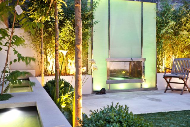 Minimalist yet modern sophisticated by Garden Designer Kate Gould - Palace Gardens Terrace, South Kensington, constructed by Garden Building landscapers.