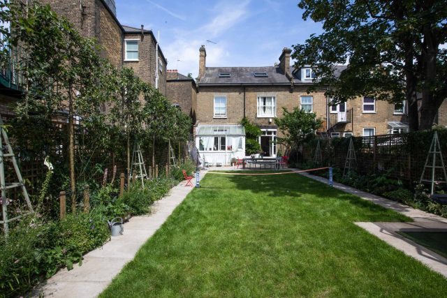 London garden has seen a complete transformation using imagination and award winning craftmanship to create the perfect garden for a family to relax enjoy.