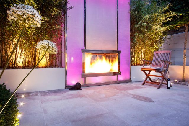 Minimalist yet modern sophisticated by Garden Designer Kate Gould - Palace Gardens Terrace, South Kensington, constructed by Garden Building landscapers.