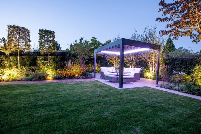 This garden landscape is another fine instalment to The Garden Builders portfolio of landscape gardens that has seen us revered as the most reliable and sought.