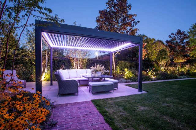 This garden landscape is another fine instalment to The Garden Builders portfolio of landscape gardens that has seen us revered as the most reliable and sought.