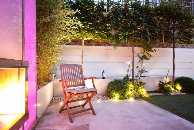 Minimalist yet modern sophisticated by Garden Designer Kate Gould - Palace Gardens Terrace, South Kensington, constructed by Garden Building landscapers.
