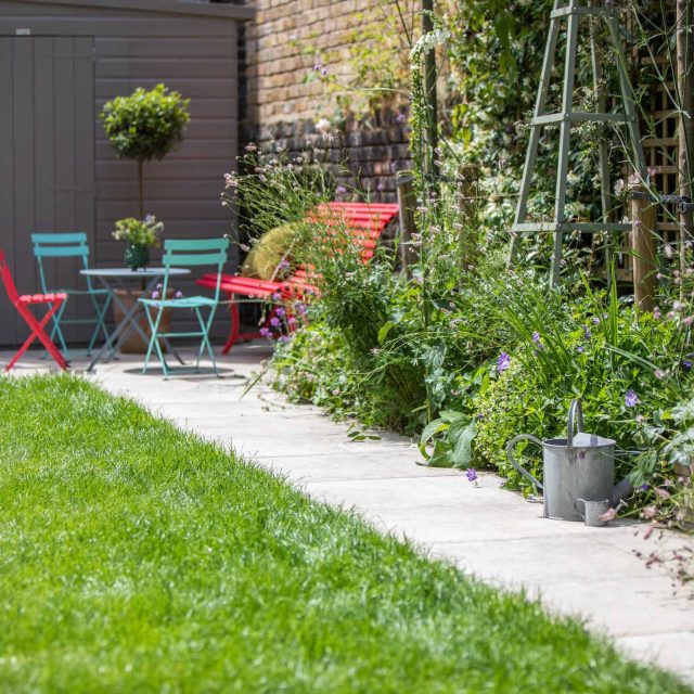 London garden has seen a complete transformation using imagination and award winning craftmanship to create the perfect garden for a family to relax enjoy.