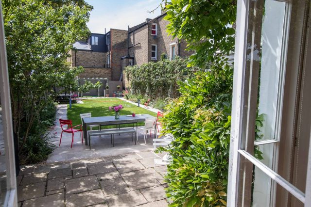 London garden has seen a complete transformation using imagination and award winning craftmanship to create the perfect garden for a family to relax enjoy.