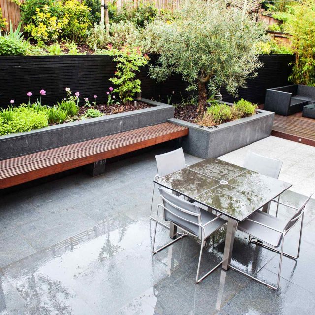 Fantastic contemporary garden located in the heart of Ascot was designed by Garden Builders Design, outside dining specialist landscaping company Berkshire.