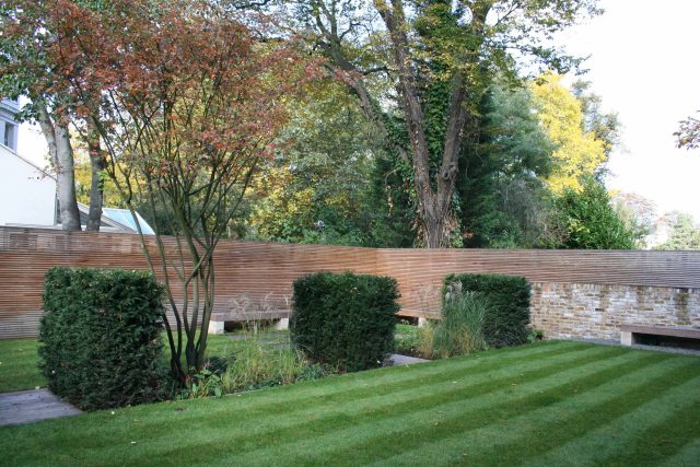Gorgeous Garden Designs by Christopher Bradley Hole Maida Vale combination of decking and limestone paving, designers specialist contractors and landscapers.