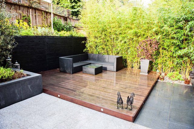 Fantastic contemporary garden located in the heart of Ascot was designed by Garden Builders Design, outside dining specialist landscaping company Berkshire.