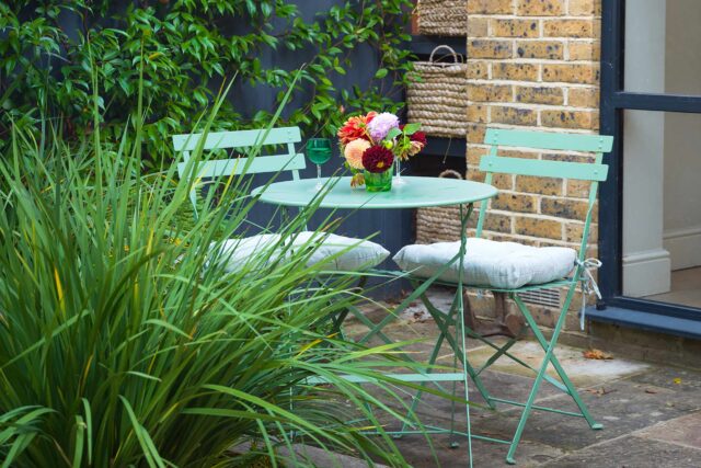 Clapham London garden design luxury feeling outdoor kitchen room bbq, contractor landscapers, transformed into a flexible, modern sanctuary.