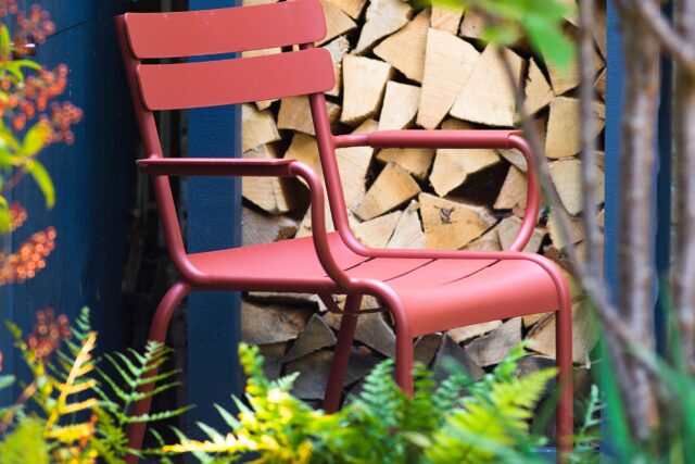 Clapham London garden design luxury feeling outdoor kitchen room bbq, contractor landscapers, transformed into a flexible, modern sanctuary.