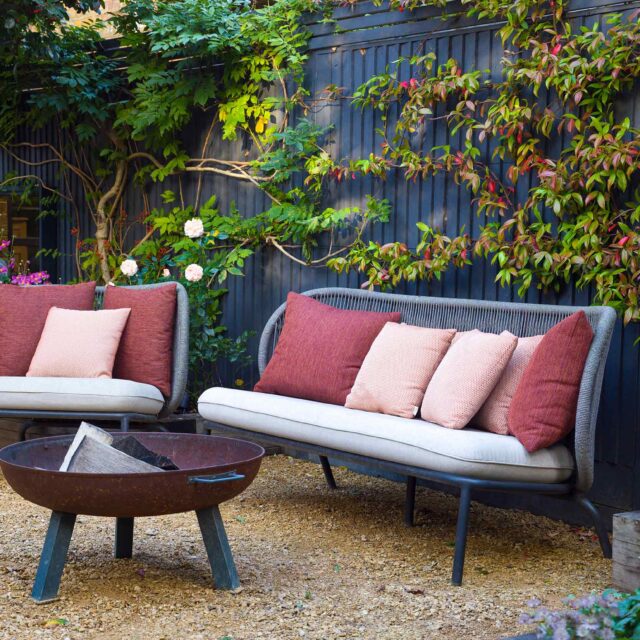 Clapham West London garden designer luxury feeling outdoor room kitchen dining built in bbq