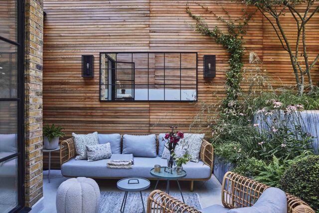 Tooting garden designer sophisticated outdoor retreat kitchen pergola, outdoor retreat for relaxation dining & year-round enjoyment.