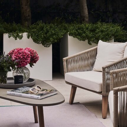 Wimbledon family garden designer tranquil outdoor multi purpose family living space that functions as an extension of the home. 